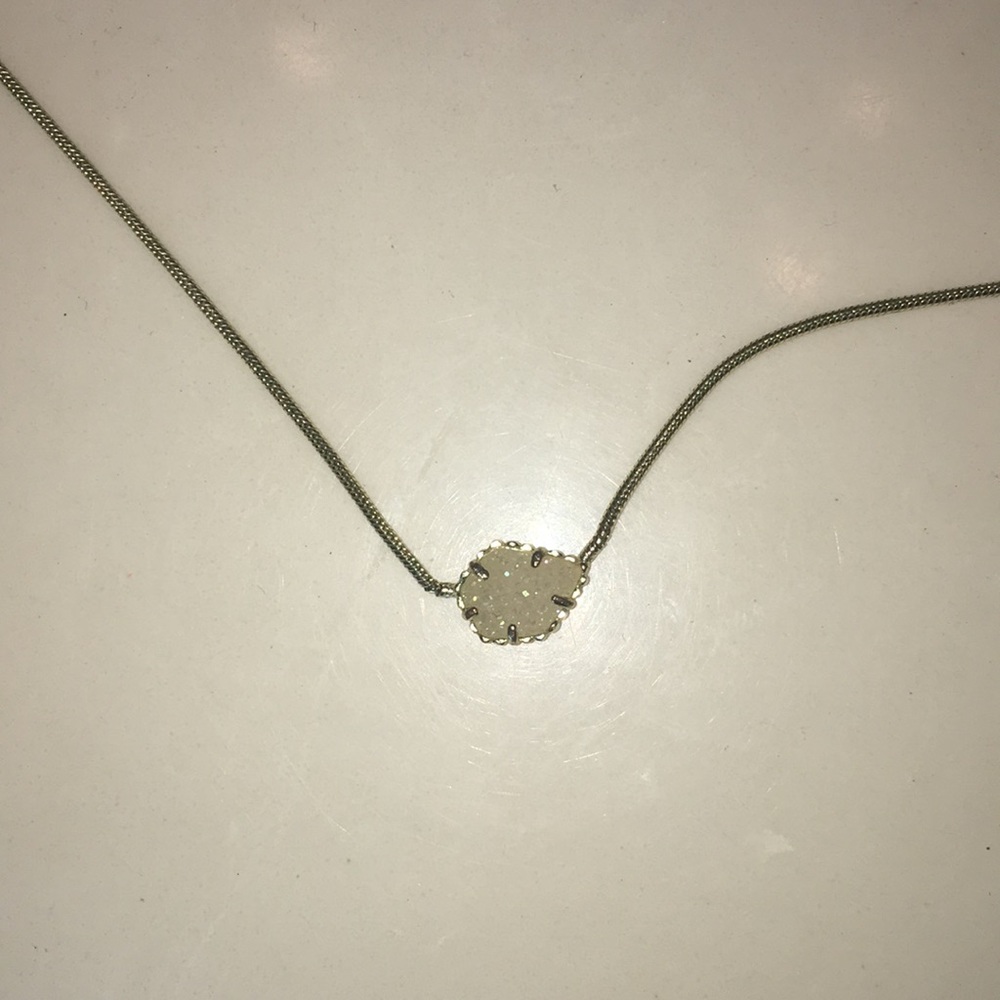 Kendra Scott Mara necklace gold/iridescent druzy